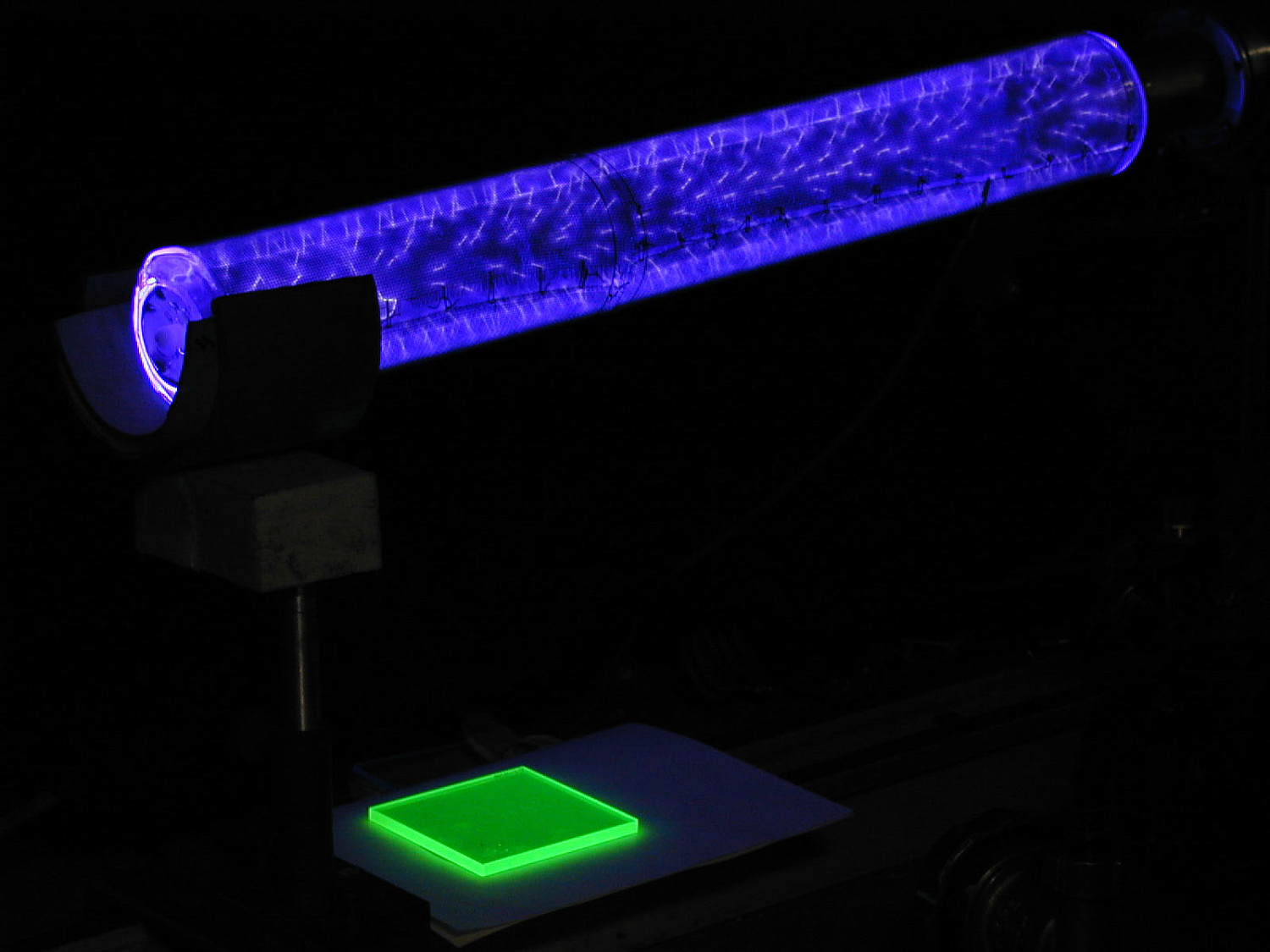 Лаборатория оптических излучений (ЛОИ)