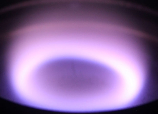 Планарный магнетрон с мишенью из чистого кристаллического бора для синтеза борсодержащих покрытий