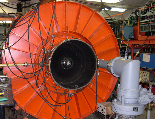 Установка МИГ (многоцелевой импульсный генератор)